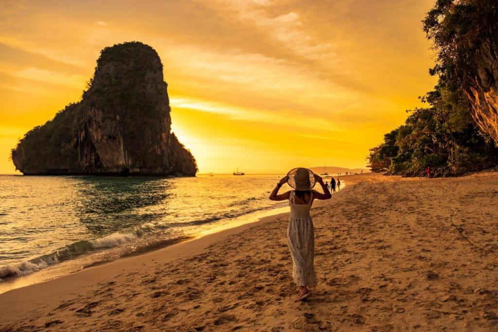 Oyo 681 Paradise Hotel Ao Nang Екстер'єр фото