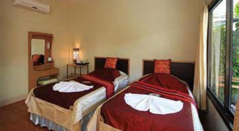 Oyo 681 Paradise Hotel Ao Nang Екстер'єр фото