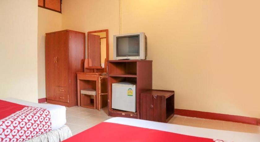 Oyo 681 Paradise Hotel Ao Nang Екстер'єр фото
